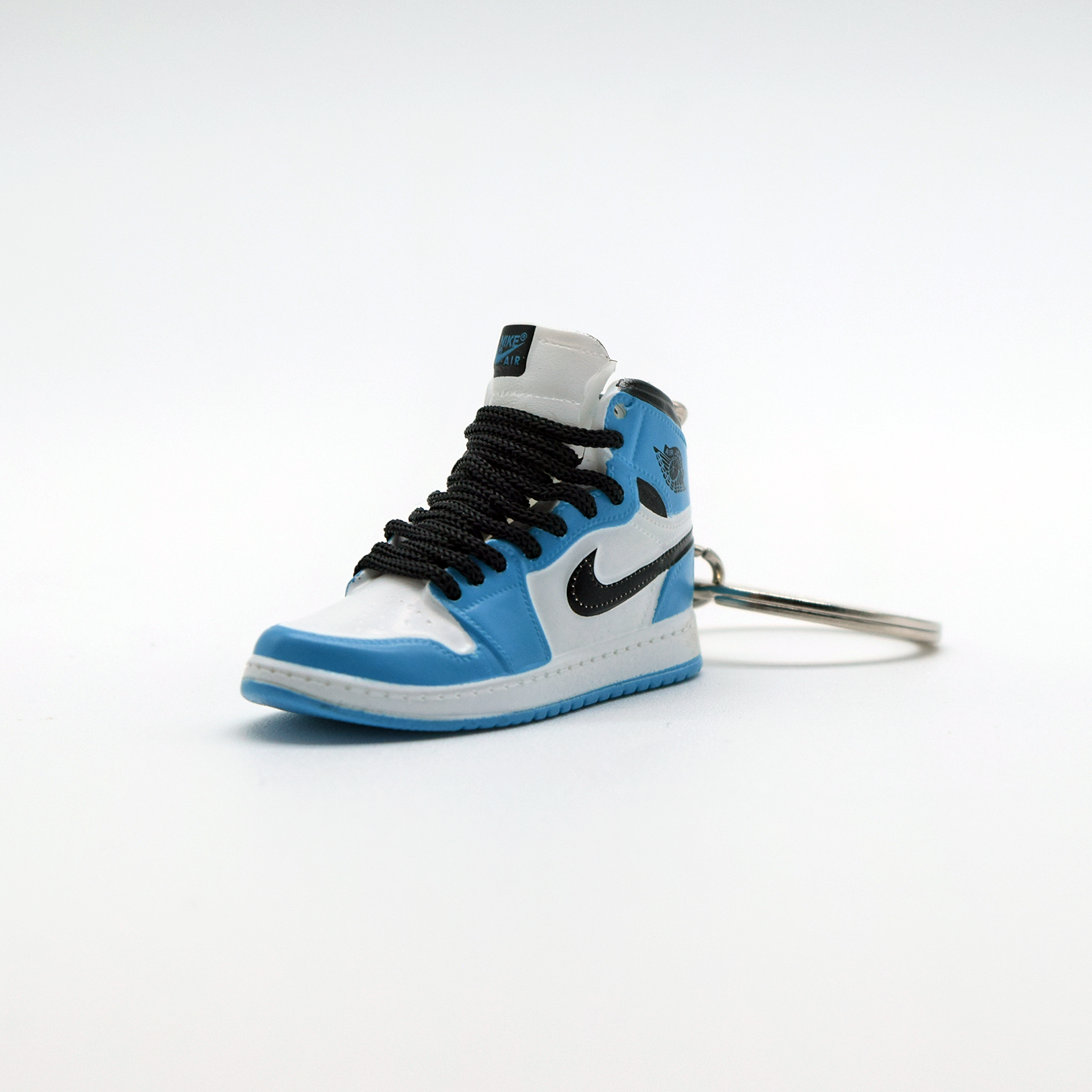 New Sneakerhead AJ1 University Blue - Keychain.