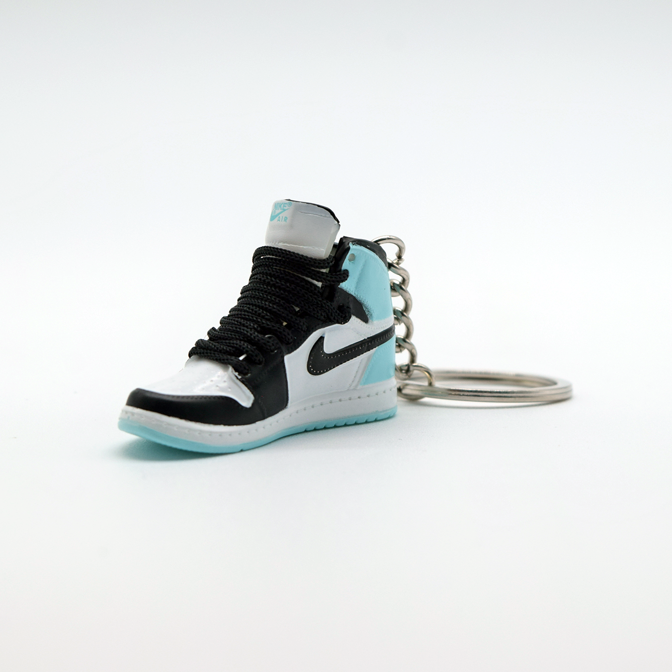 New Sneakerhead AJ1 Igloo - Keychain.