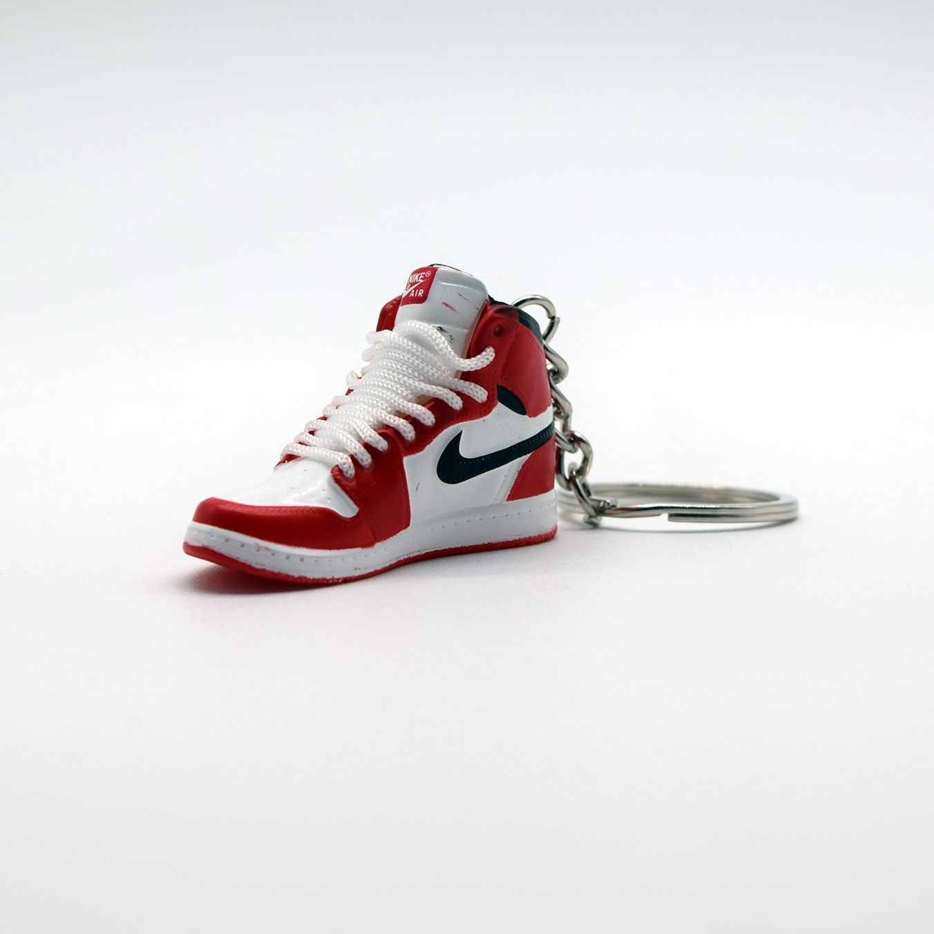 New Sneakerhead AJ1 Chicago White Laces - Keychain.