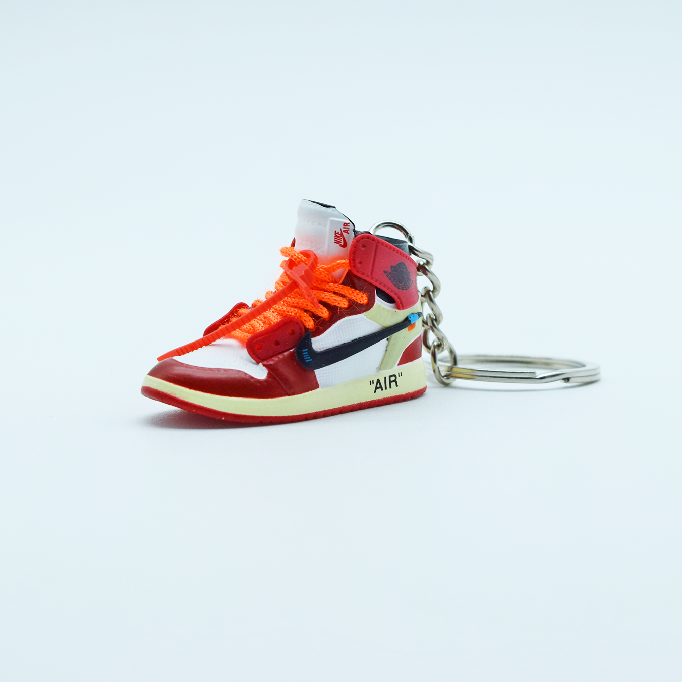 New Sneakerhead AJ1 Off-White Chicago Orange Laces - Keychain.